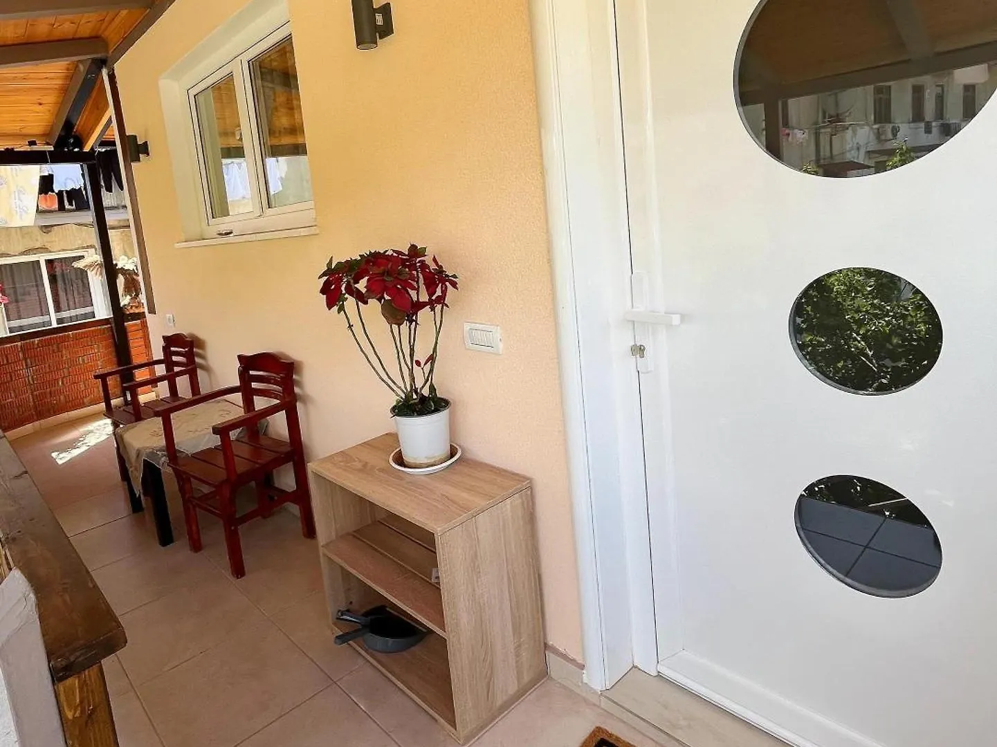 The Parkside Villa Apartment II Berat